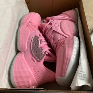 James Harden pink lemonade vol 4 Adidas Size 7